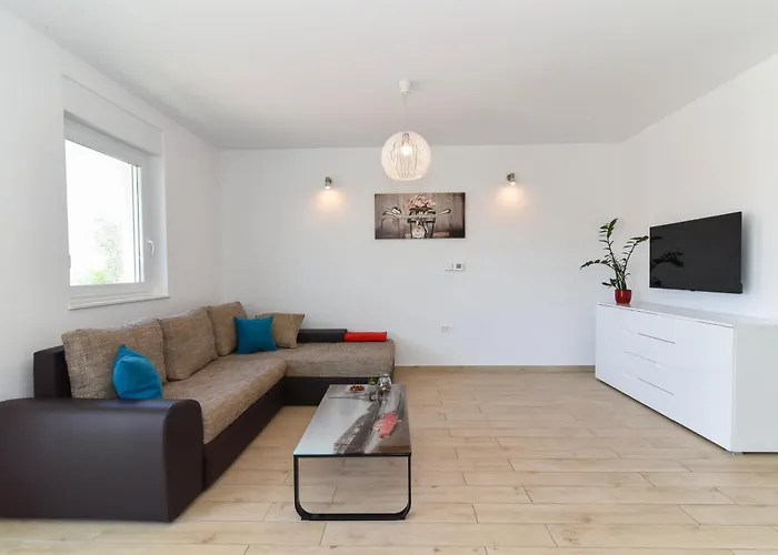 Apartments \
